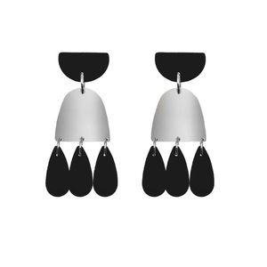 Kinsley Armelle Silver Raven Earrings!